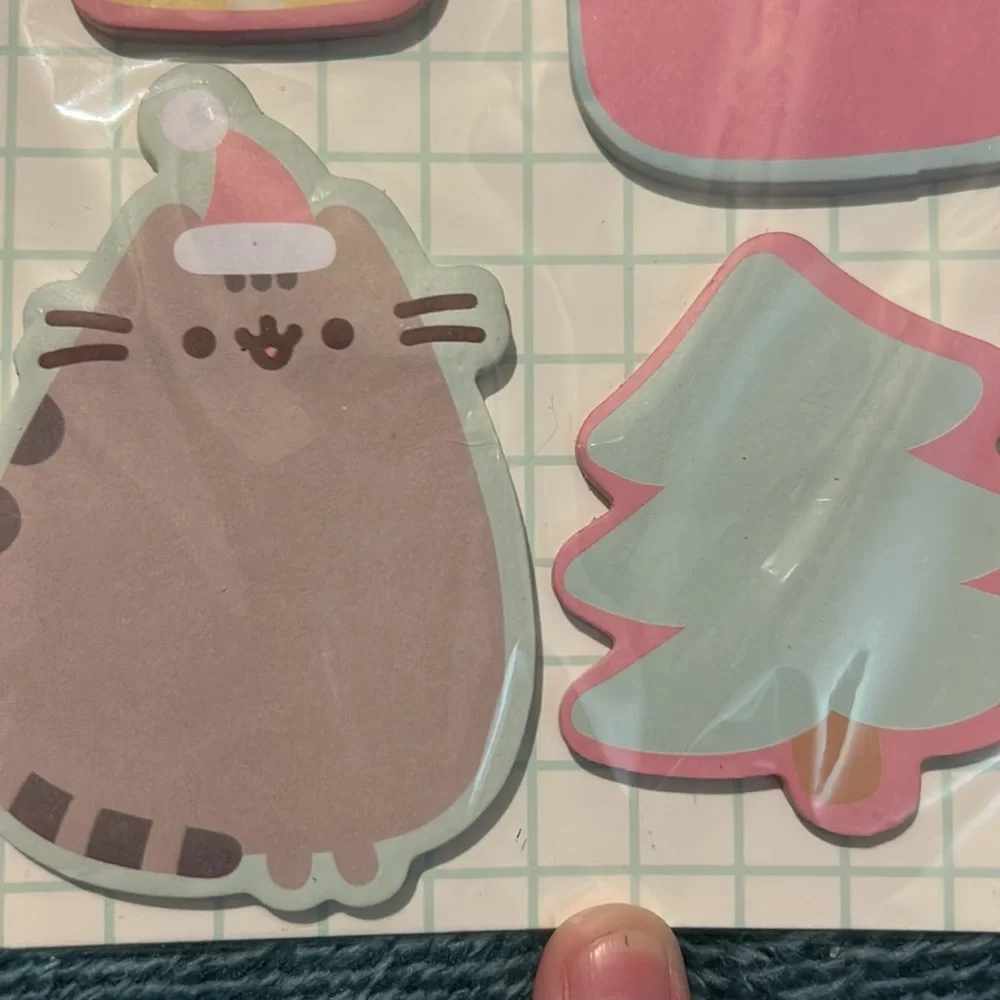 Pusheen box sticky notes